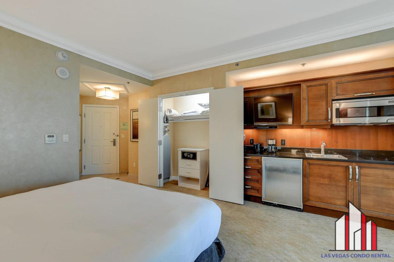 لاس فيغاس Mgm Signature-02-611 Strip View Jacuzzi Studio المظهر الخارجي الصورة